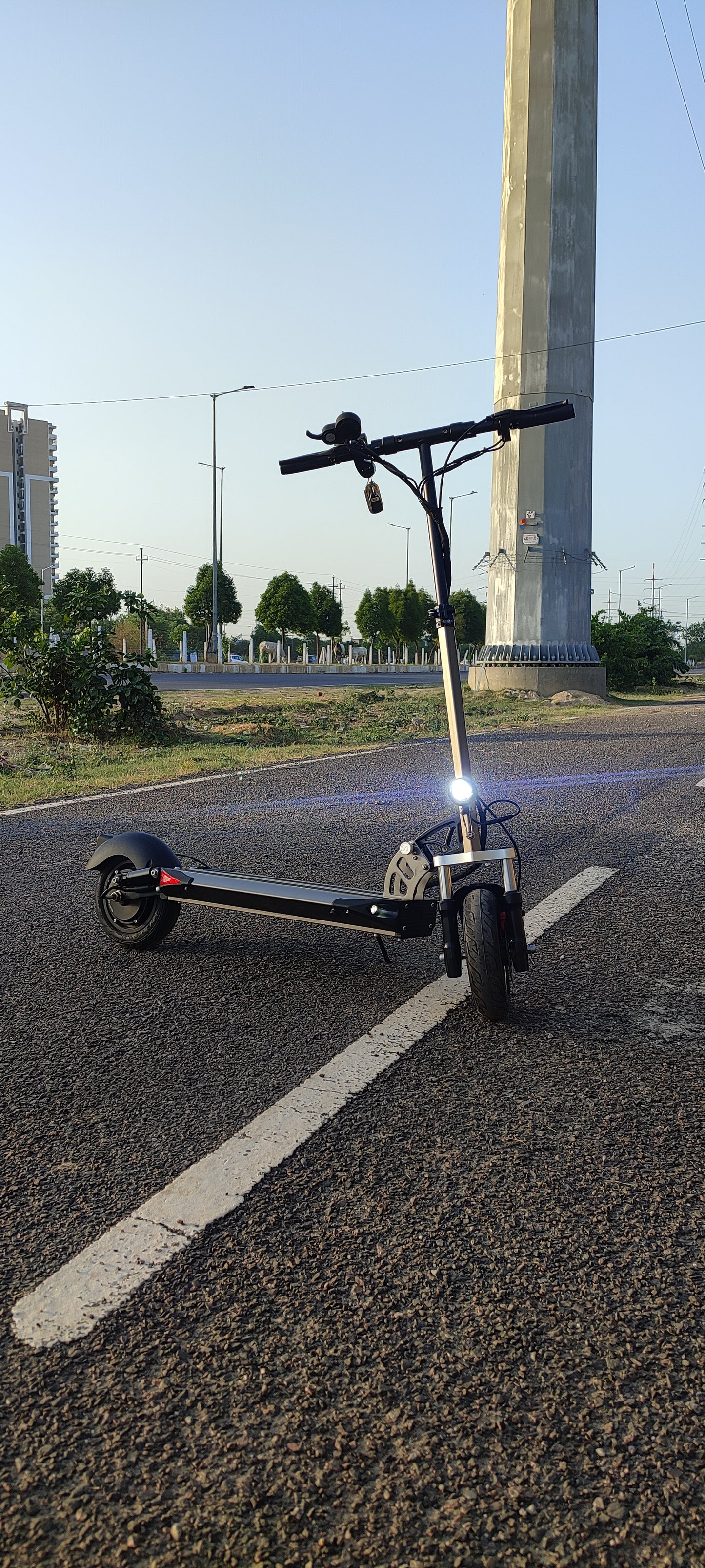 Protos VMX Electric Kick Scooter With Seat (10 inch tyres)