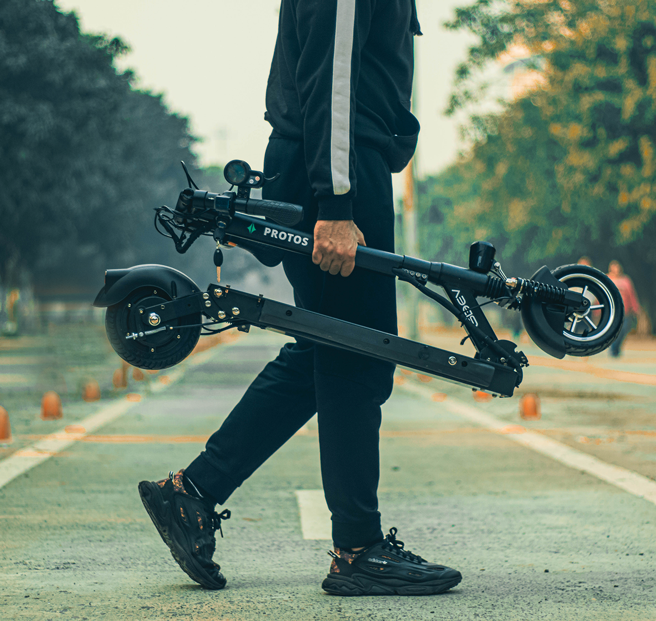 PROTOS Foldable Electric Kick Scooter